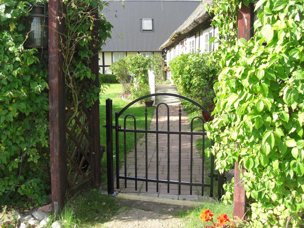 Aengshyddan B&B Yngsjo Экстерьер фото